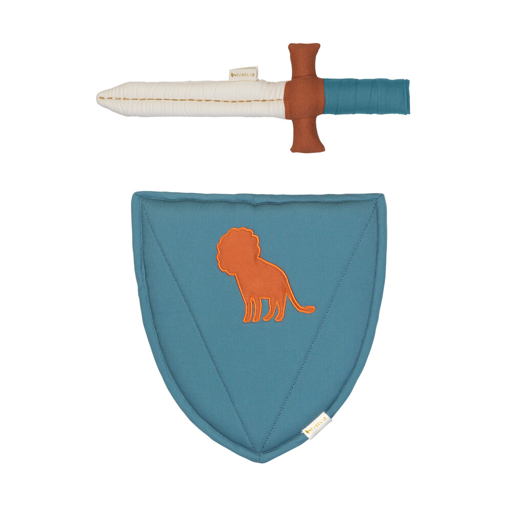 Dress-up - Sword and Shield - Lion